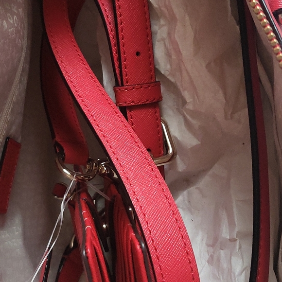 NWT Tilden Place Pippa with wallet - Picture 8 of 10